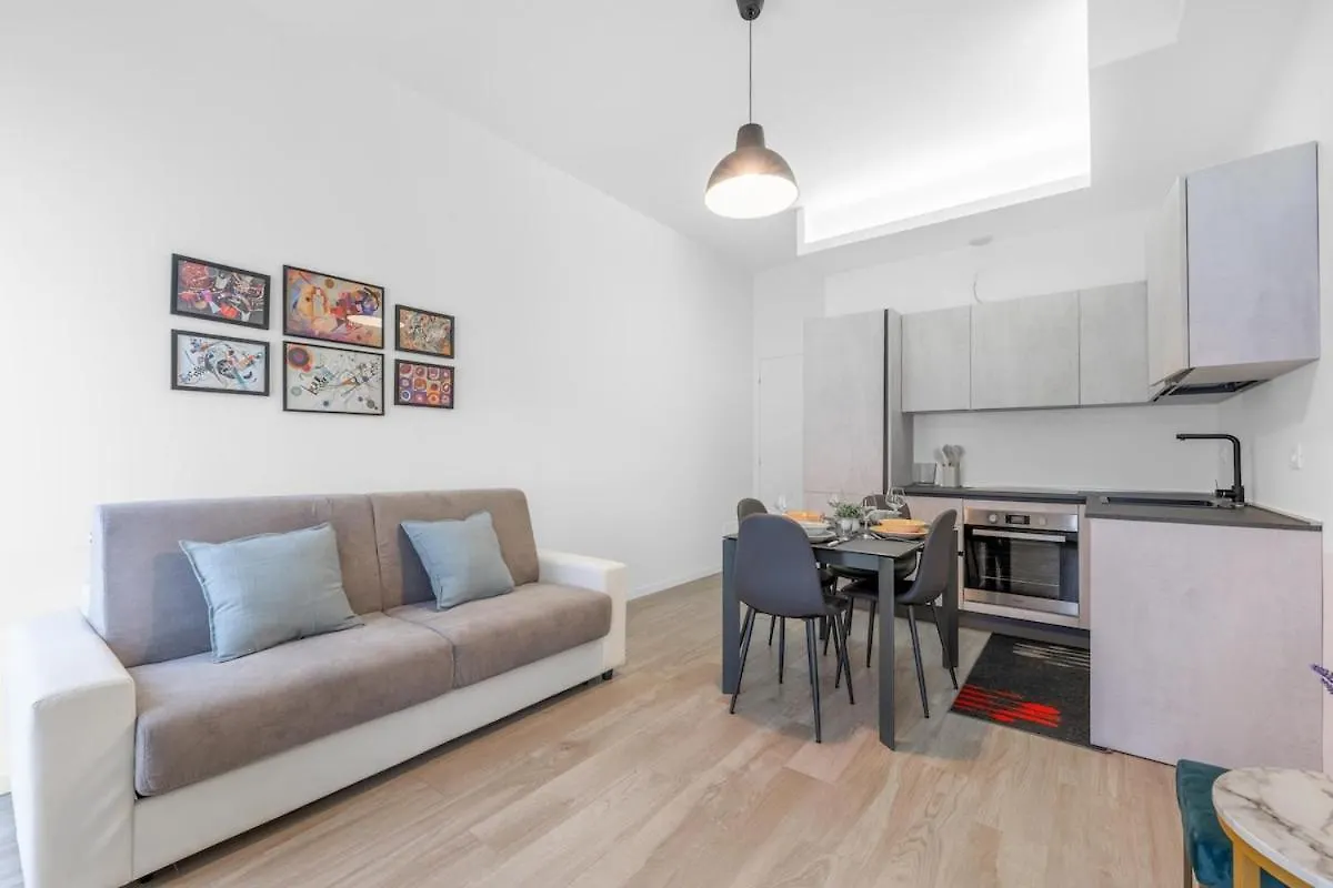 Bilocale Vicino Tram 2, Smart Tv E Internet Veloce Apartment Milan Italy